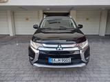 Mitsubishi Outlander 2.2 DI-D Plus ClearTec 2WD Plus - Mitsubishi Outlander 7-Sitzer