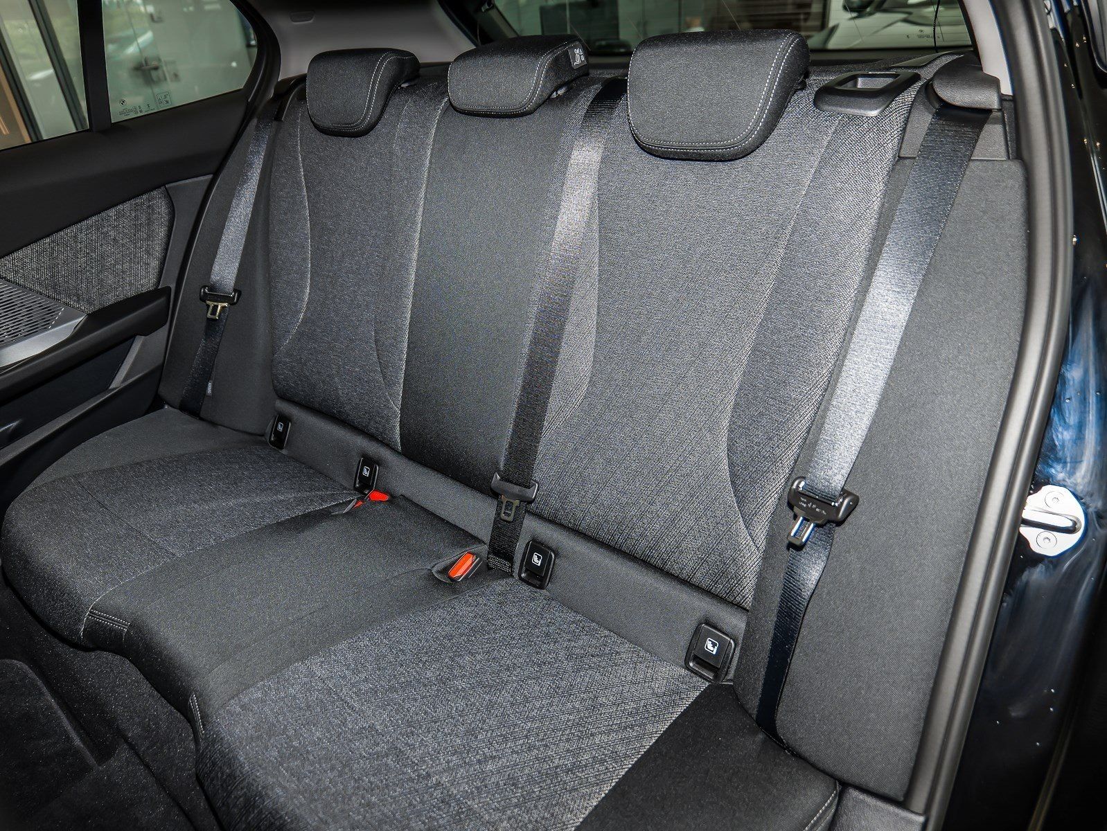 BMW 116 - Bild 9
