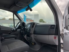Fahrzeugabbildung Mercedes-Benz Sprinter 313 CDI, 4x4 Allrad, Kastenwagen, AHK