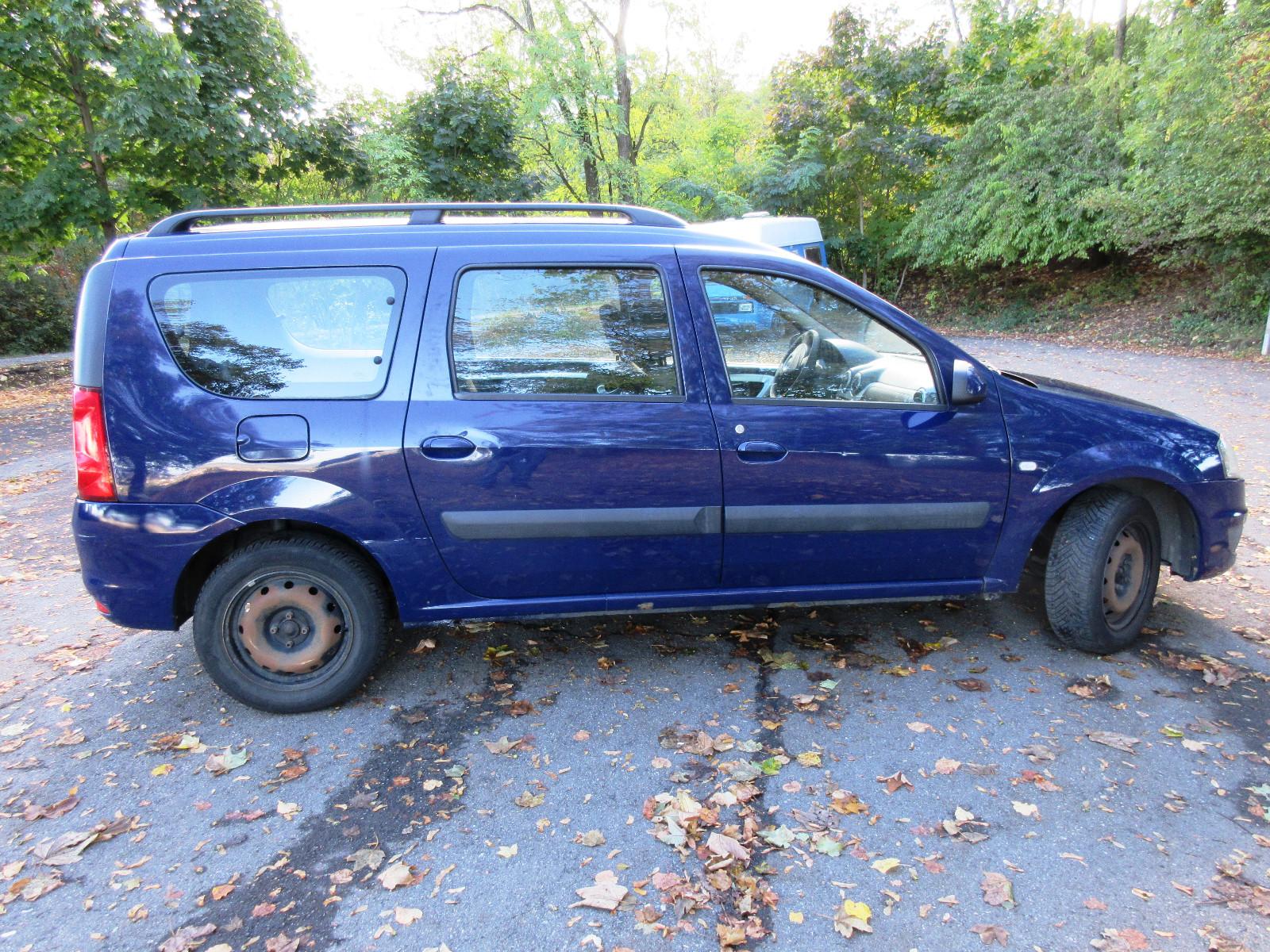 Dacia Logan 2009 — interior