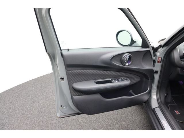 Fahrzeugabbildung MINI Cooper Clubman 1.5