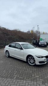 BMW 320i xDrive Sport Line Sport Line - BMW 3er Reihe mit Halbautomatikschaltung