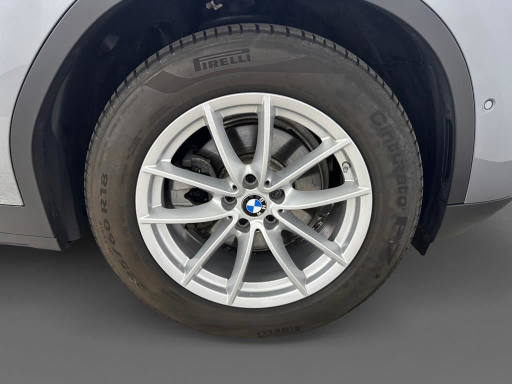 BMW X3 xDrive20i Aut. AHK+HUD+HiFi+Driv.Ass.+ foto 16