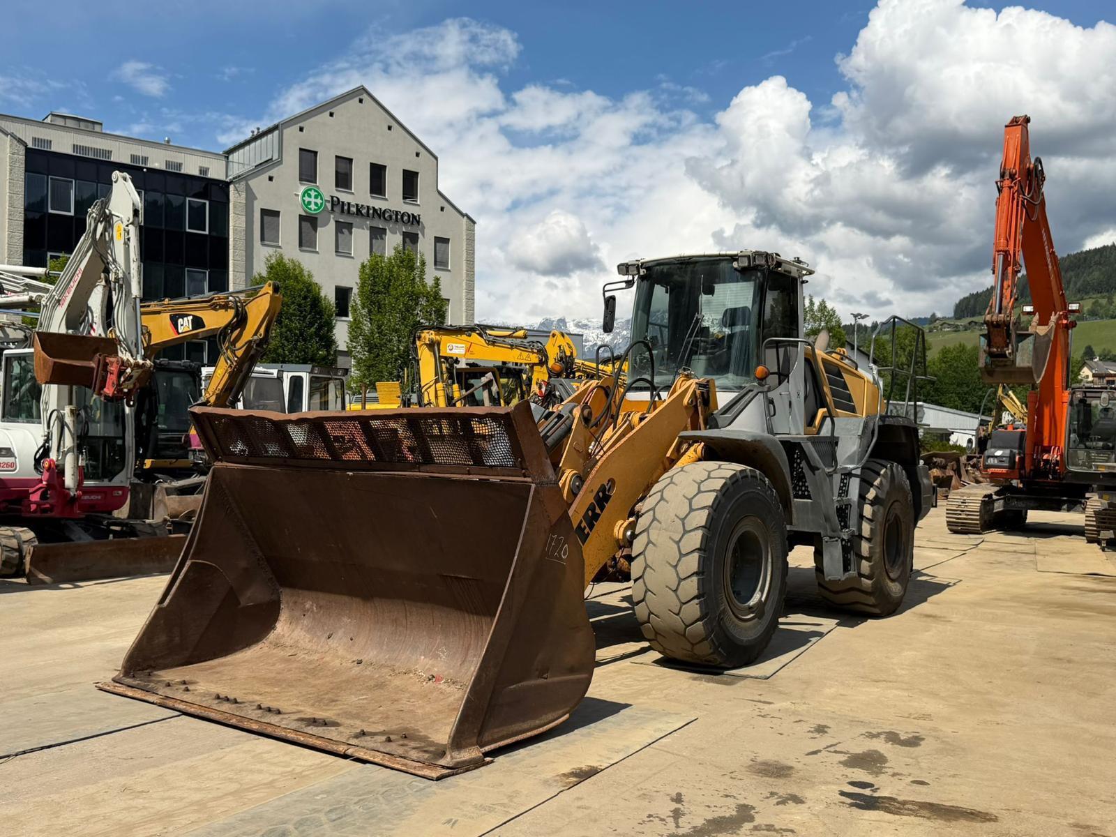 Liebherr L556