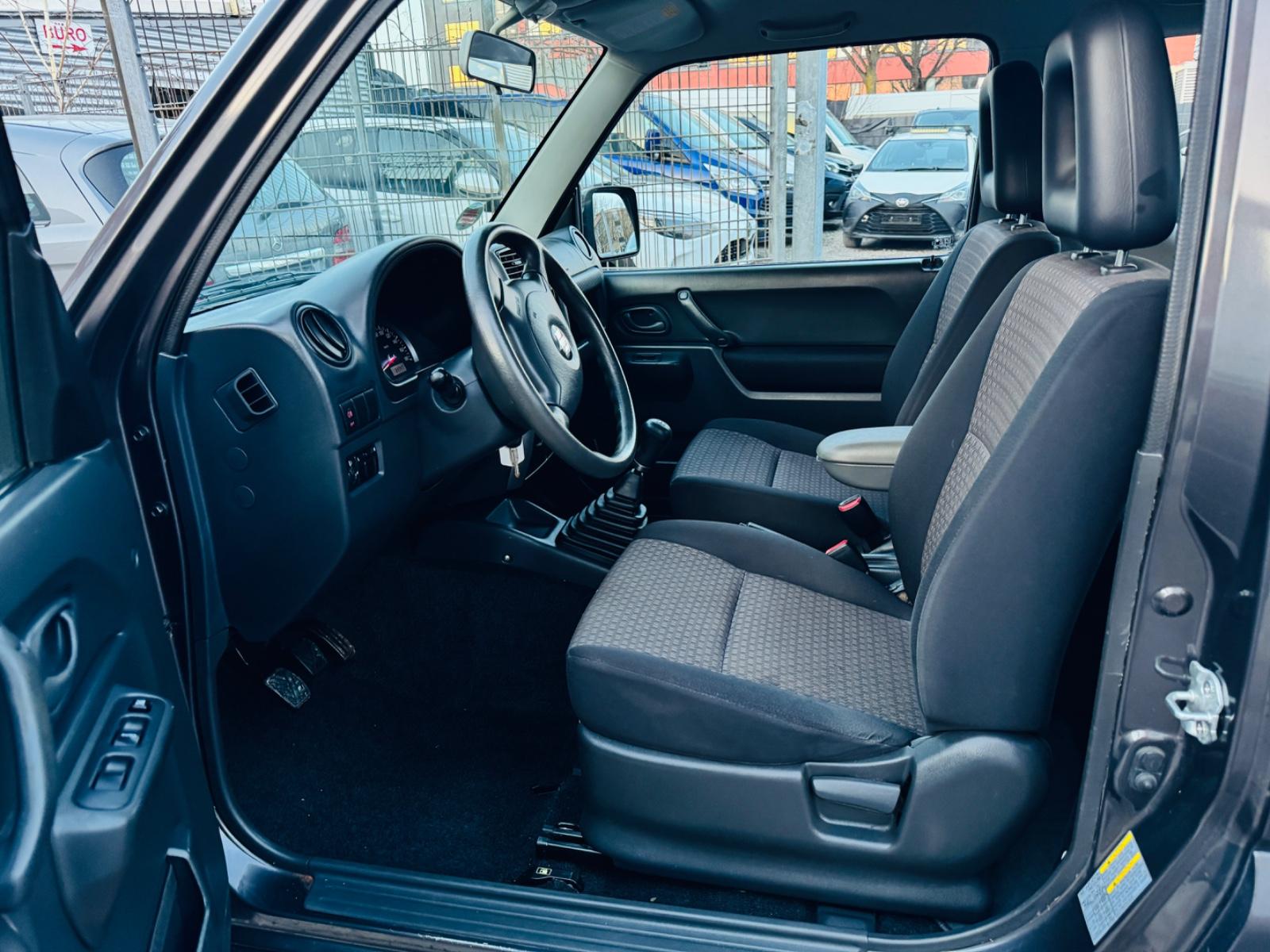 SUZUKI JIMNY - 86 CV - 4X4 - BVM