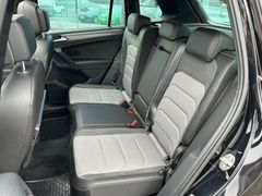 Fahrzeugabbildung Volkswagen Tiguan 2.0 TDI 4MOTION R-Line Pano AHK Stndhzn