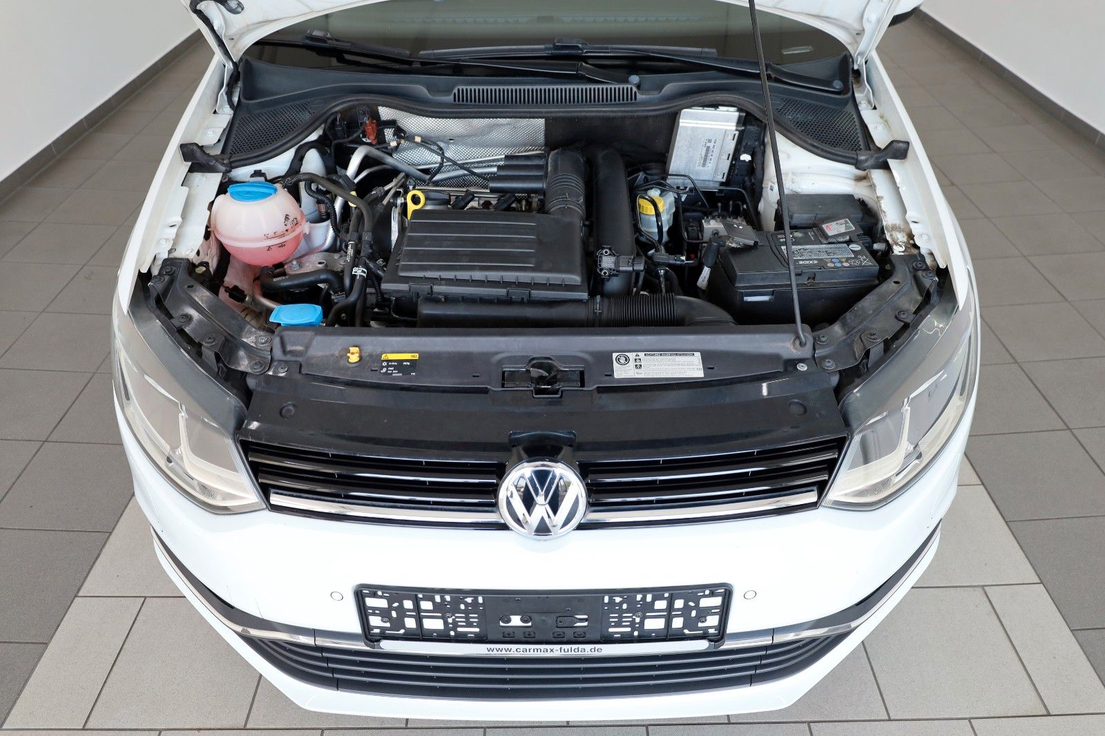 Fahrzeugabbildung Volkswagen Polo V Lounge SH,PDC,Climatronic,SR+WR