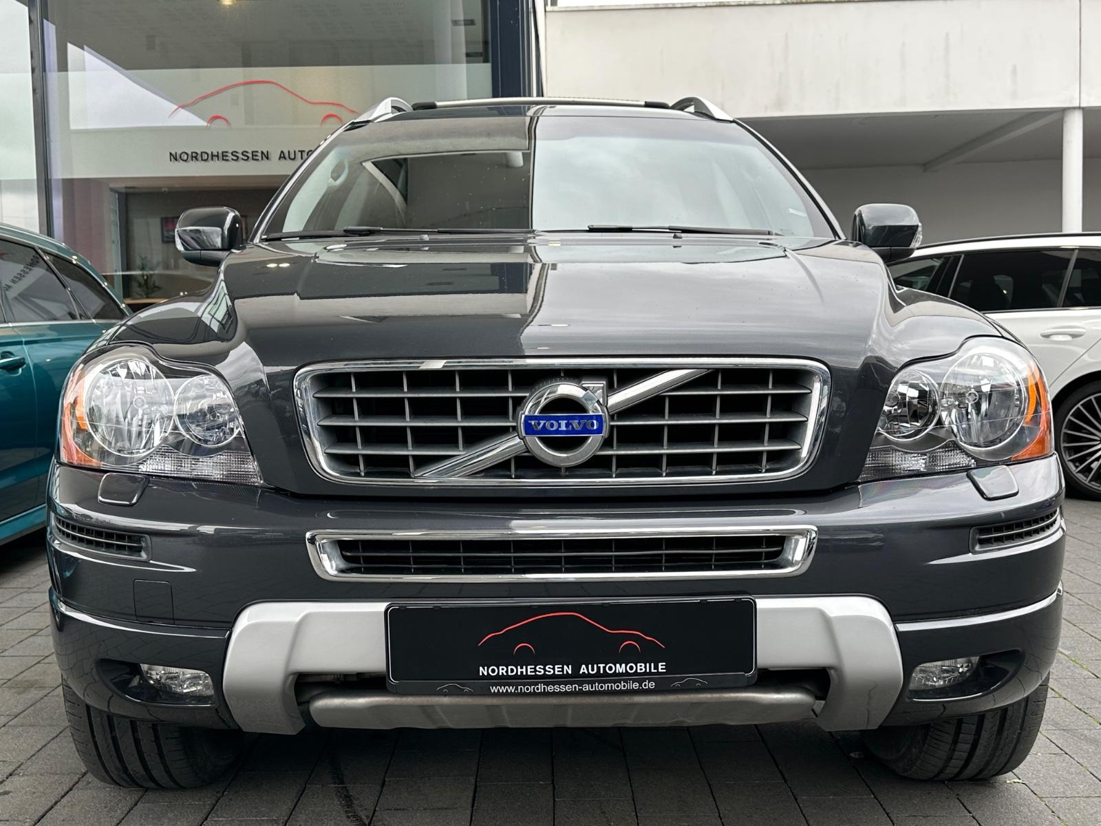 VOLVO XC90 D5 AWD - MOMENTUM - 200 Cv - BVA - BLUETOOTH - RÉGULATEUR DE VITESSE - 7 Places