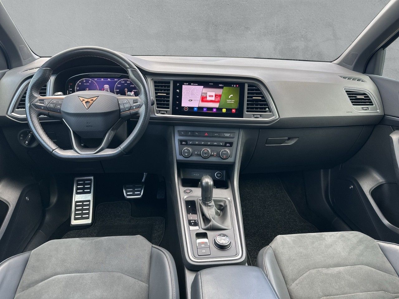 Fahrzeugabbildung CUPRA CUPRA Ateca 2.0 TSI 300PS*AHK-Beats*el-Heck* - mit KI generiert/bearbeitet