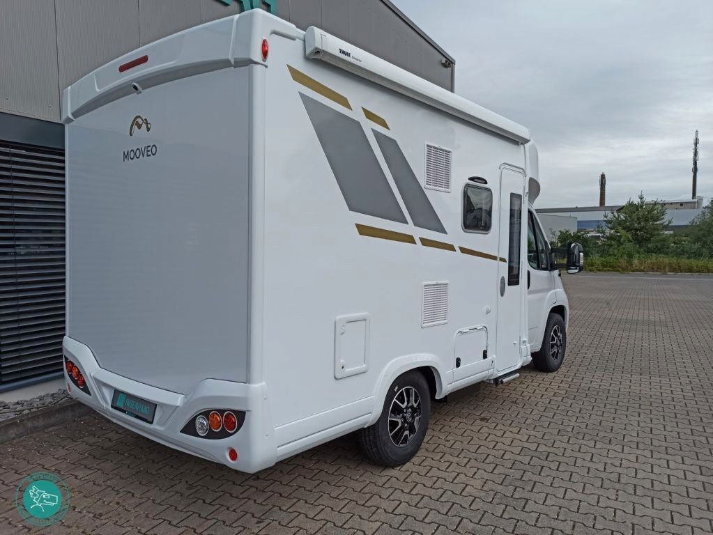 Fahrzeugabbildung Mooveo TEI 60FB, 200W Solar TV & Sat