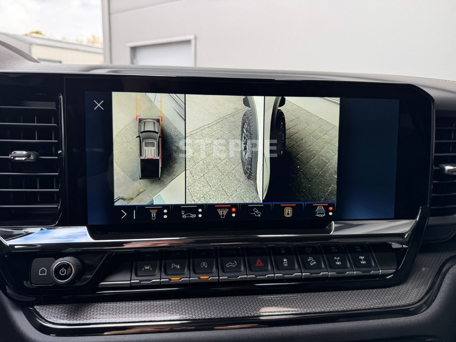 Chevrolet 2025 Silverado ZR2 6,2V8 Crewcab Tech-Pack. AHK