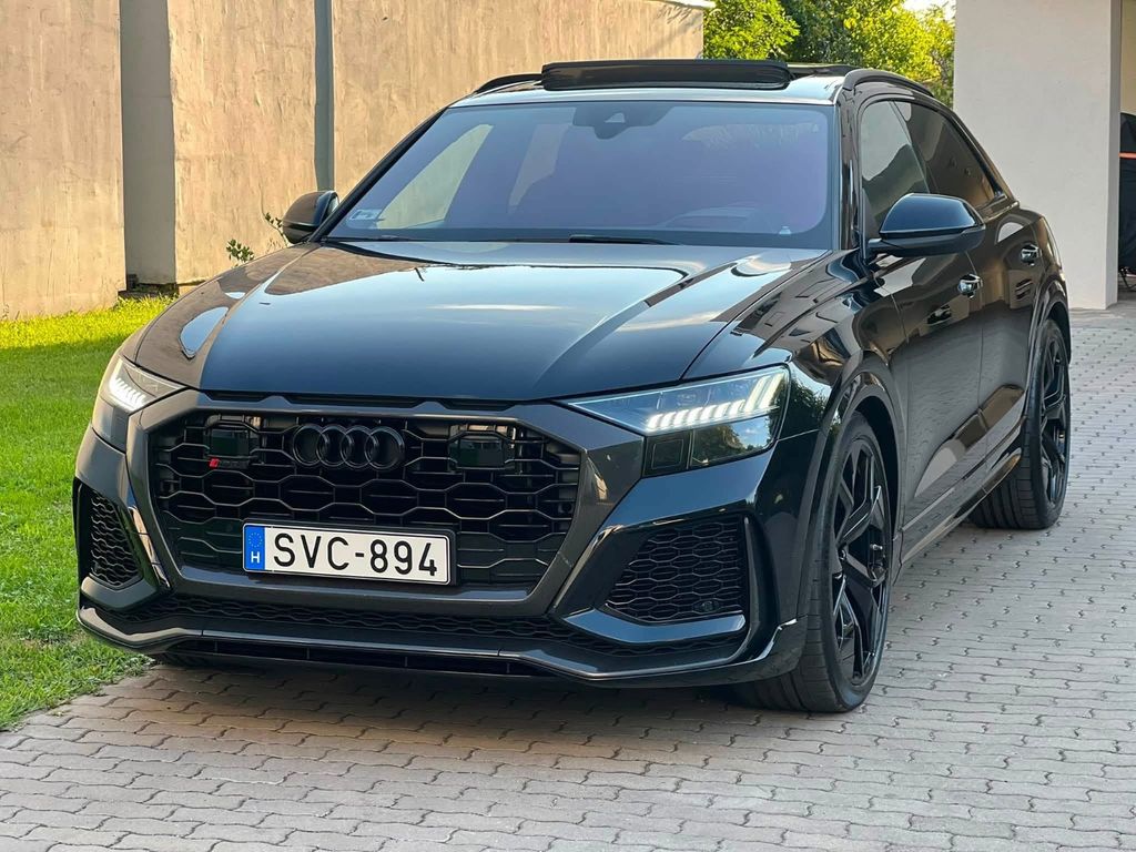 Image of Audi RSQ8