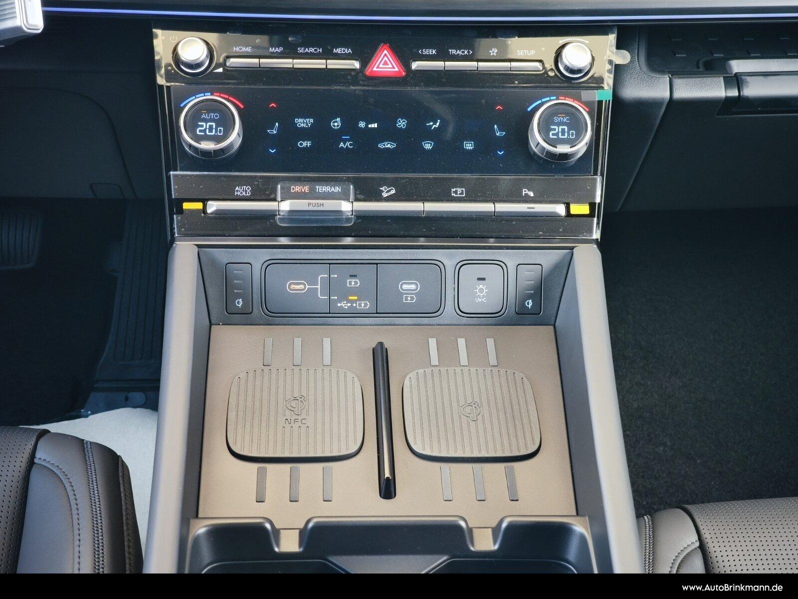 Hyundai Santa Fe 1.6T-GDI Blackline HEV 5-Sitzer Navi