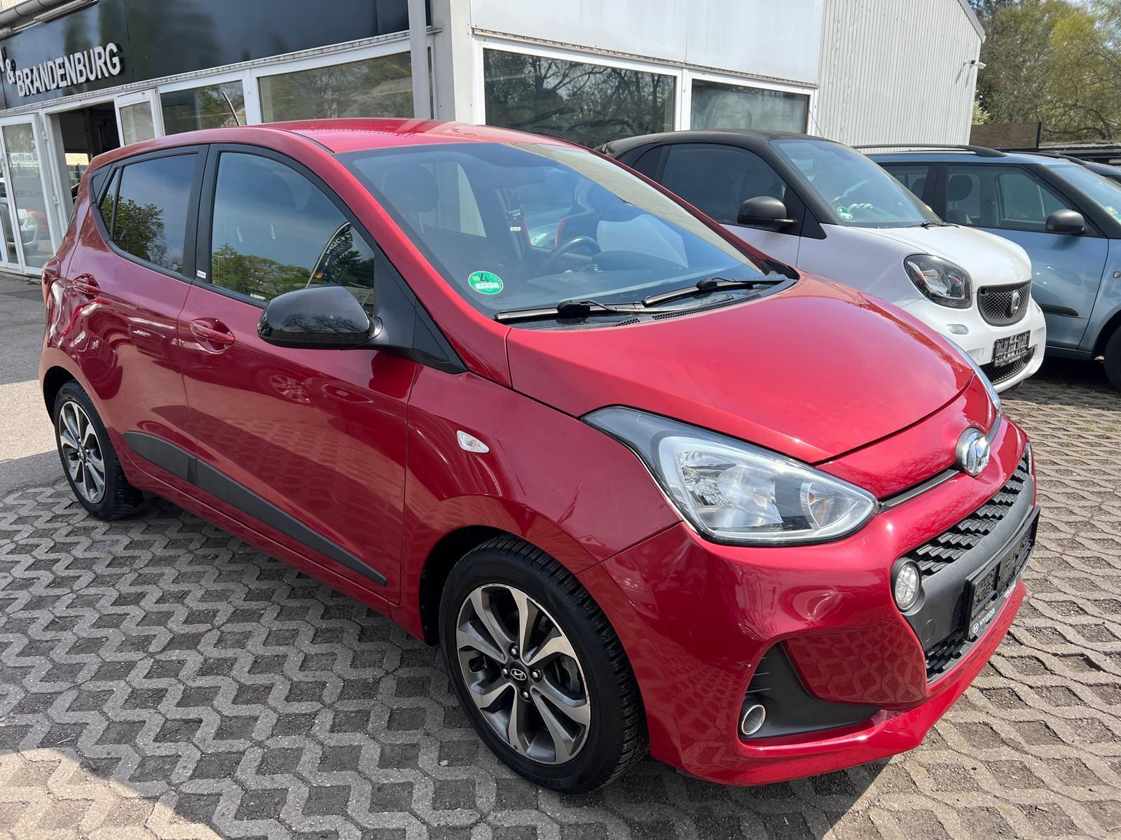 Hyundai i10 Passion +*TÜVneu*Klima*Navi*USB*Service*