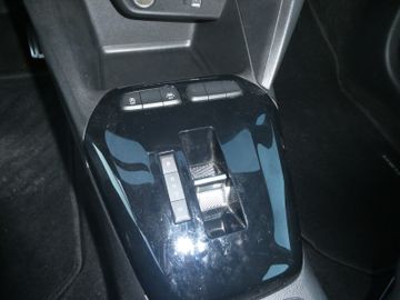 Bild 7 Opel Corsa F GS Automatik