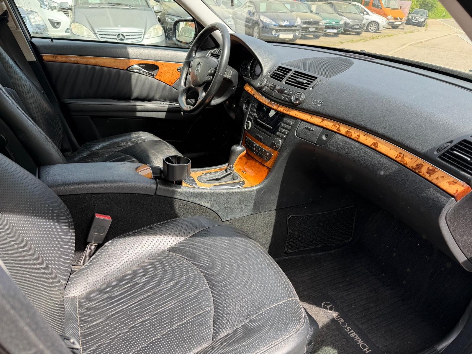 Mercedes-Benz E320 2007 — photo 8
