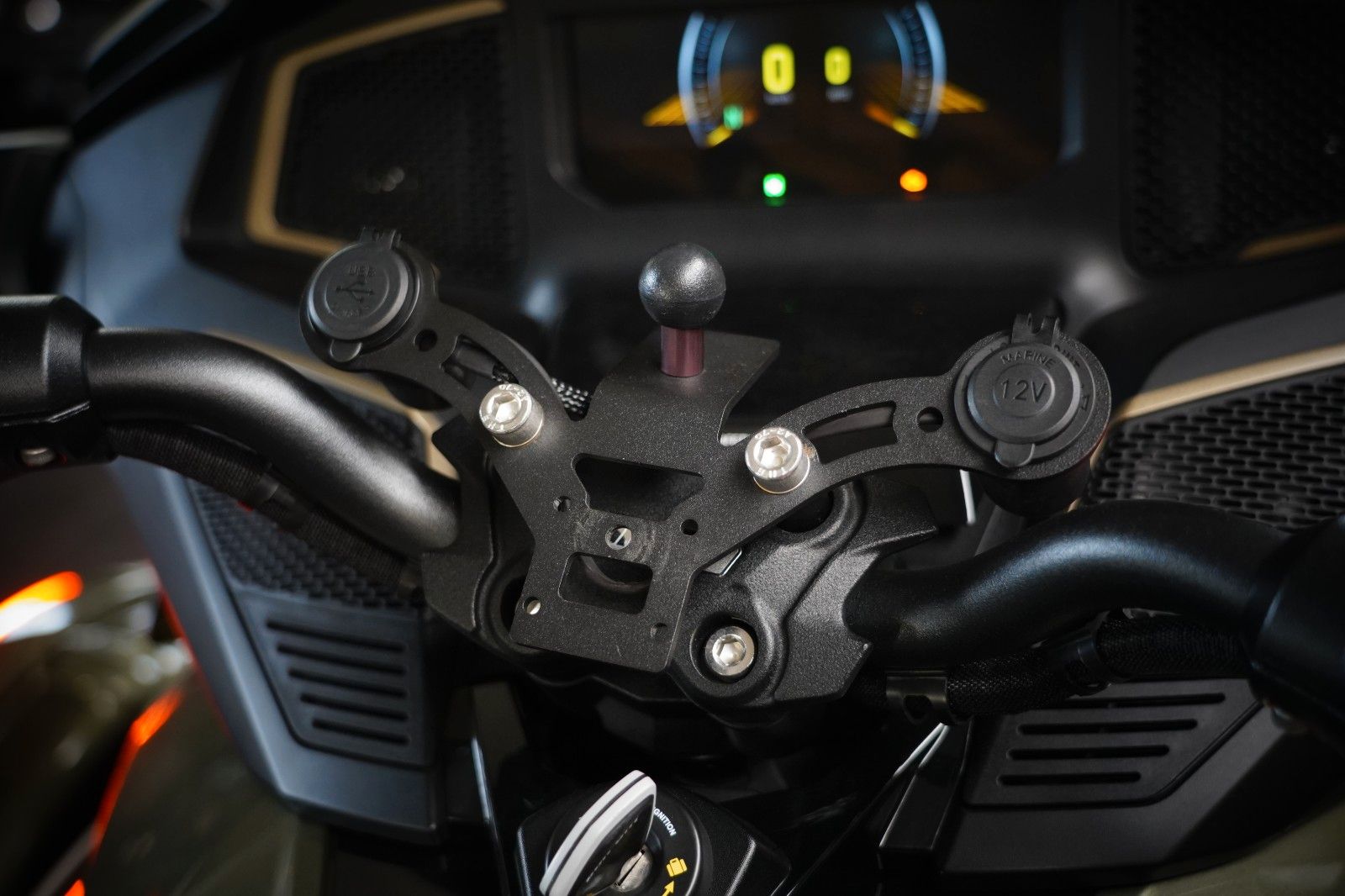 Fahrzeugabbildung Can Am Spyder RT LTD Sea to Sky