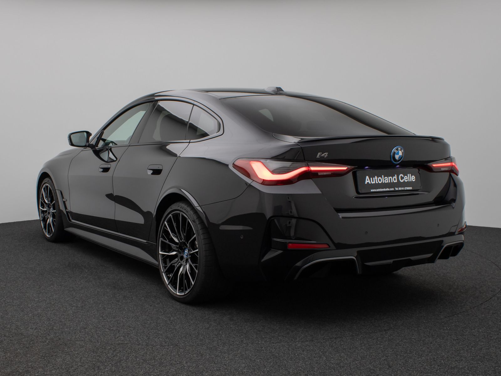 Fahrzeugabbildung BMW i4 M50 Gran Coupè Glasdach 360°HUD DAB H/K ACC