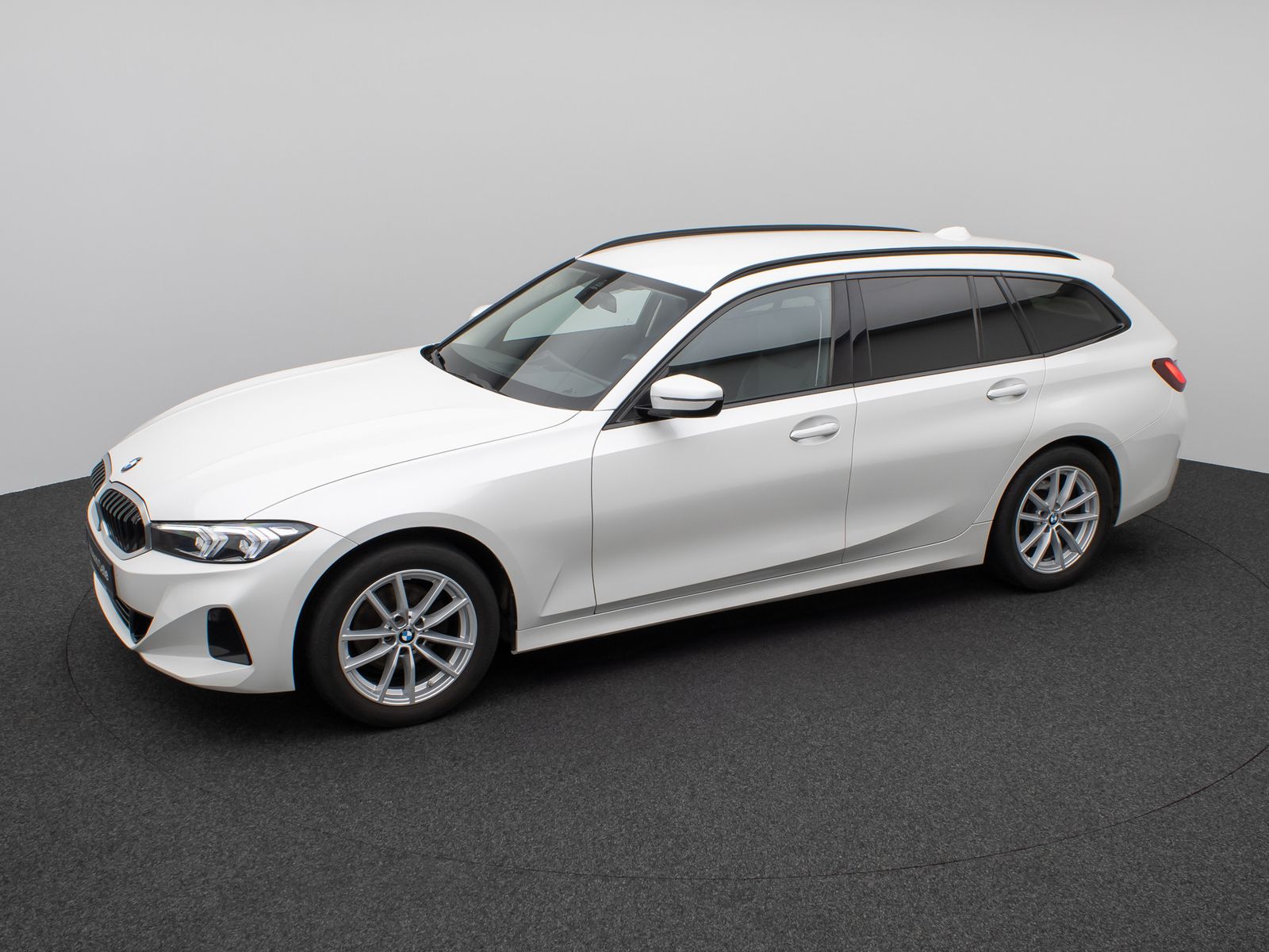 Fahrzeugabbildung BMW 320i DAB Leder MSport AHK Lenkradheizung Sport