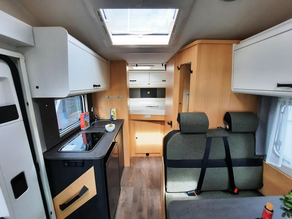 Fahrzeug Übersicht 6 Fahrzeugabbildung Sunlight A 60 Verfüg. / Sparen Sie 4.033,- €