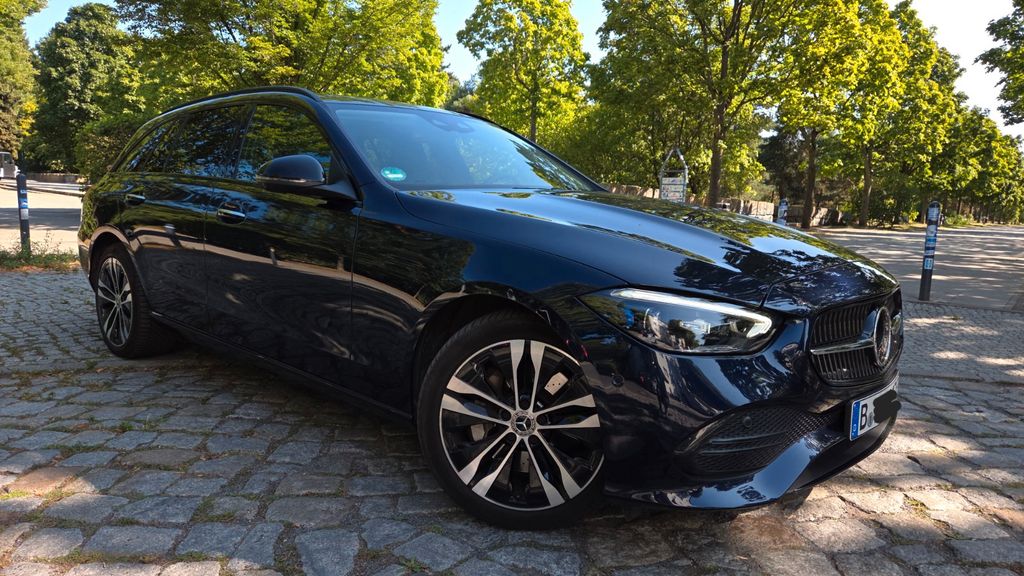 Image of Mercedes-Benz C 300