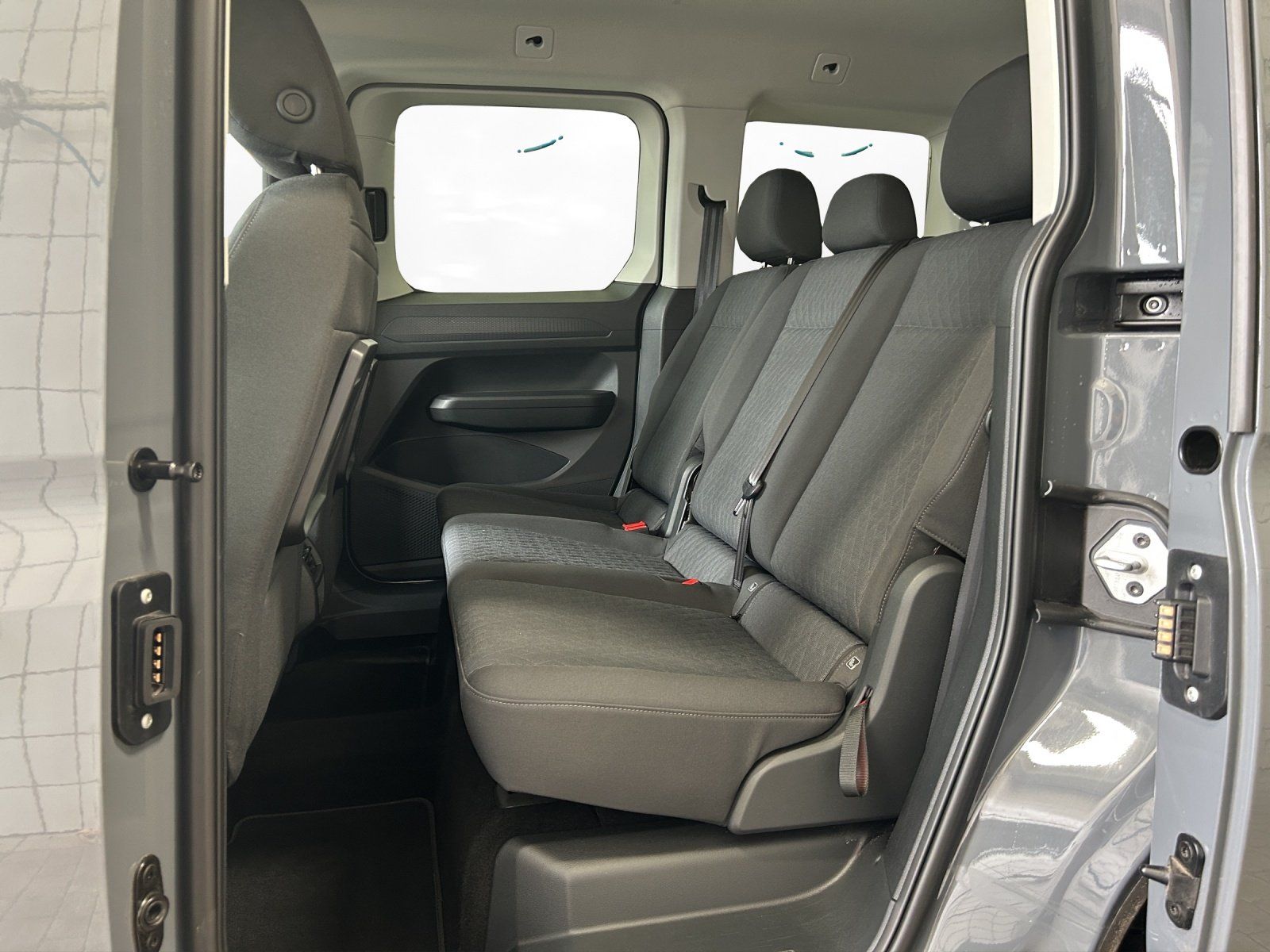 Volkswagen Caddy - Bild 11