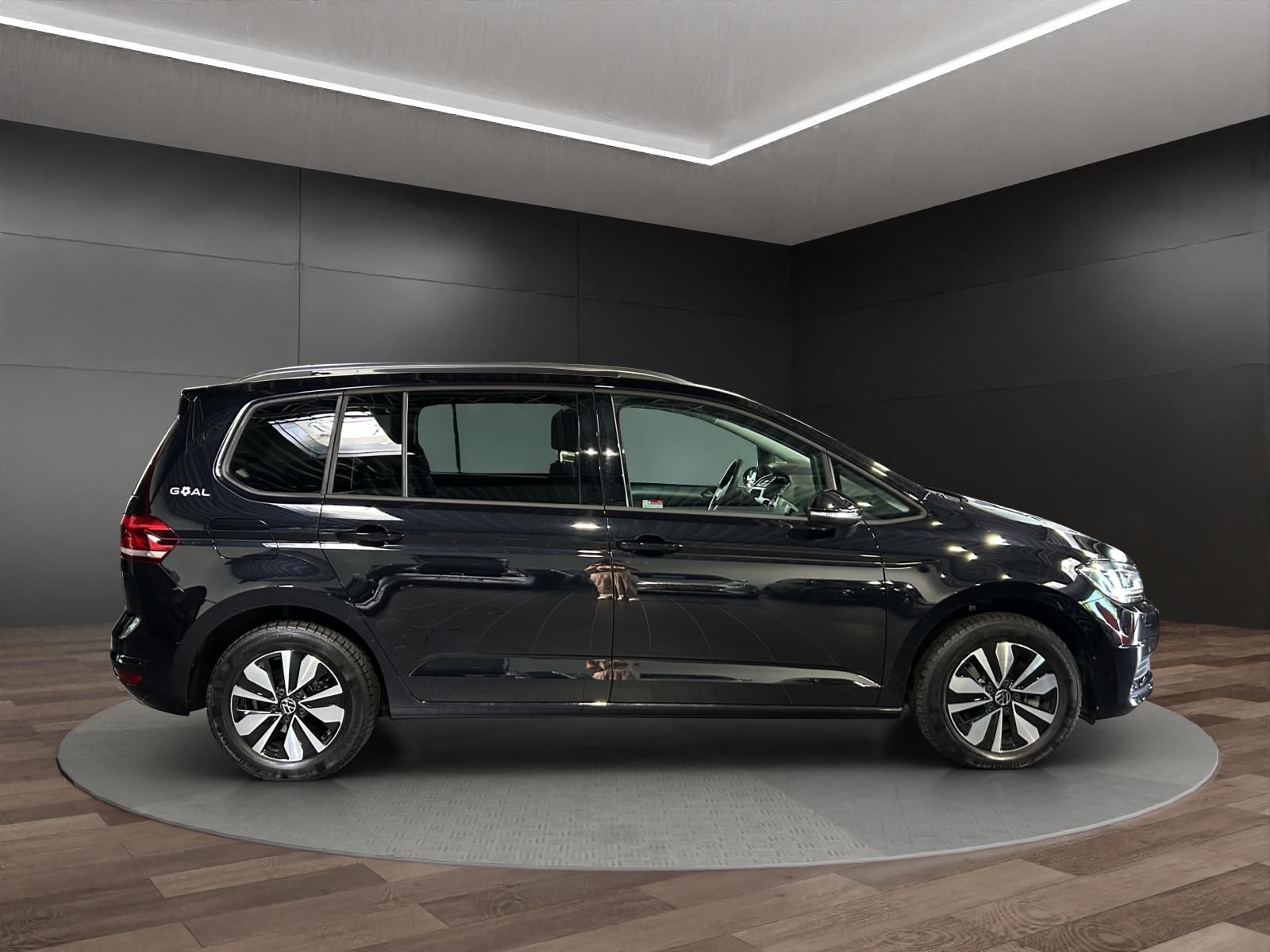 Volkswagen Touran - Bild 3