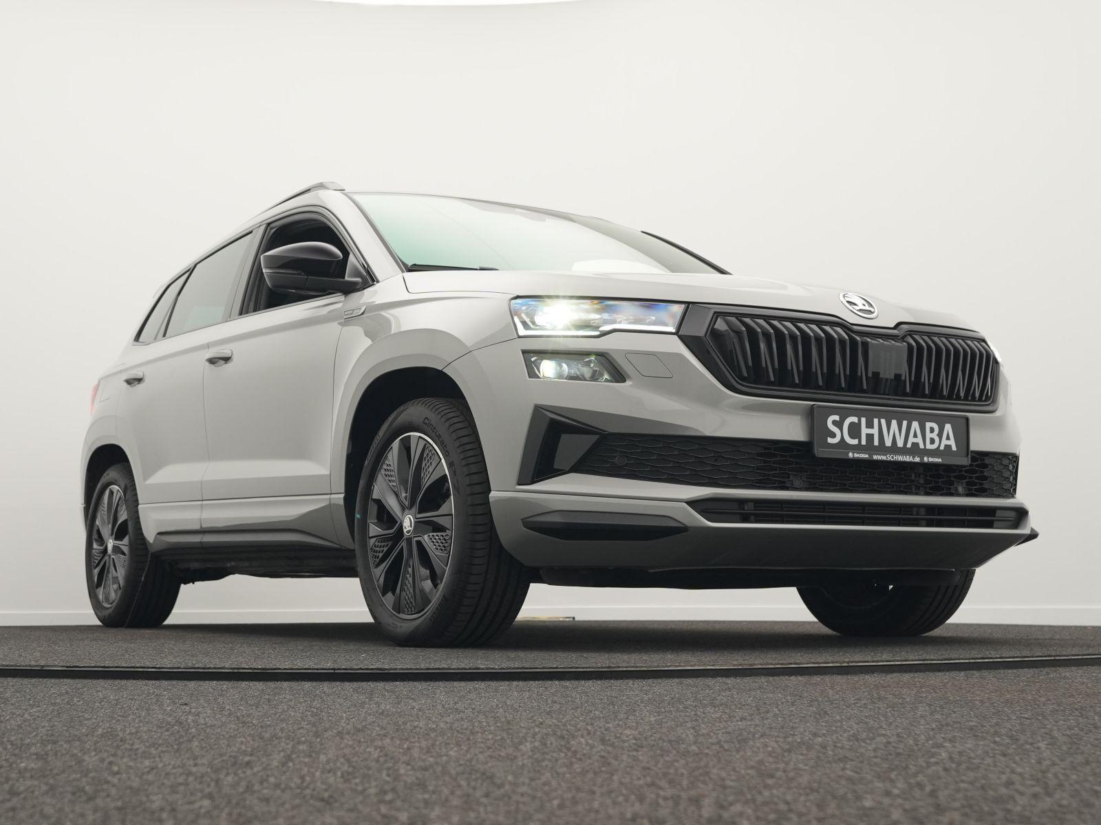 Skoda Karoq Sportline 2.0 TSI 4x4 DSG*AHK*R-KAM*LED*18