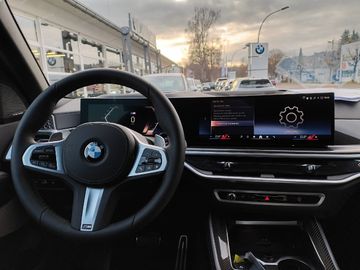 BMW X5 xDrive40d M Sportpaket HK HiFi DAB LED