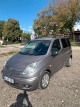 Toyota Yaris 1.3 Sol Verso - Toyota Yaris: Van