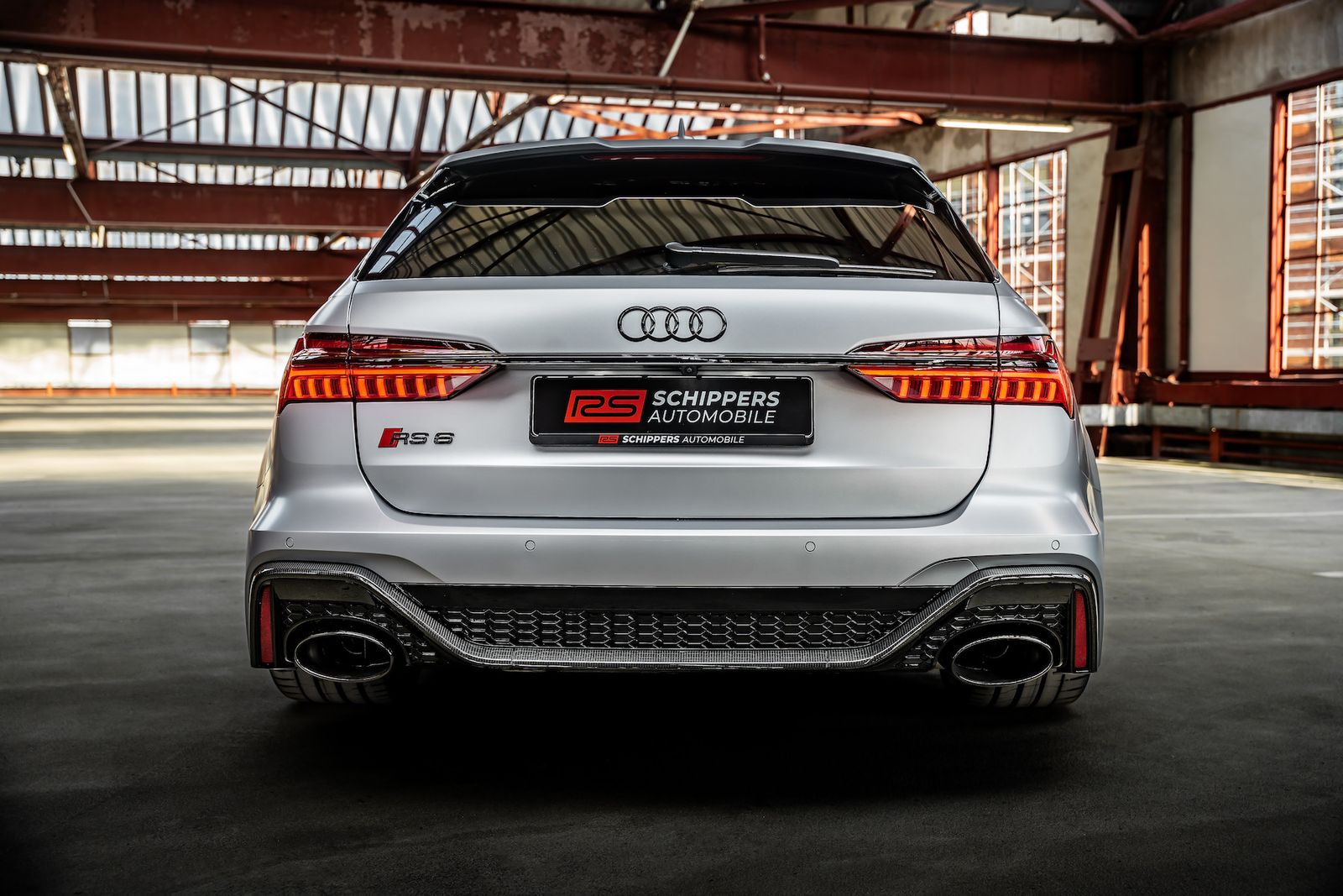 Fahrzeugabbildung Audi RS6 Performance DYNAMIK+|CARBON|B&O-ADVANCED