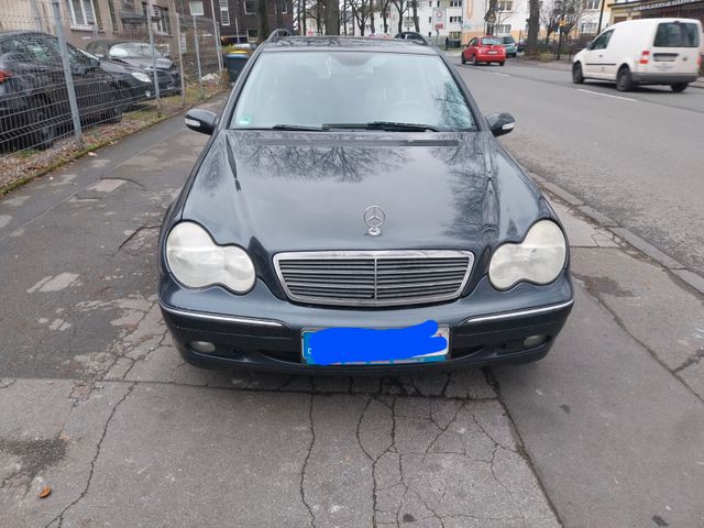 Mercedes-Benz C 180 KOMPRESSOR T AVANTGARDE