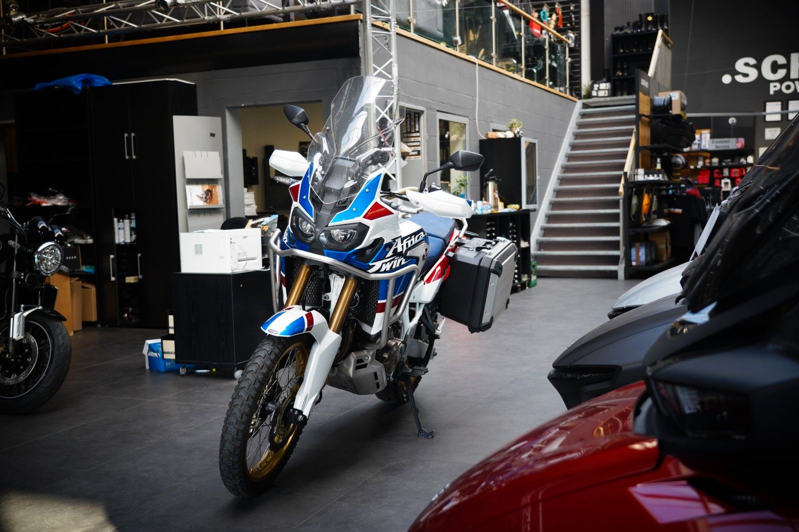 Fahrzeugabbildung Honda CRF 1000 Africa Twin Adventure Koffer