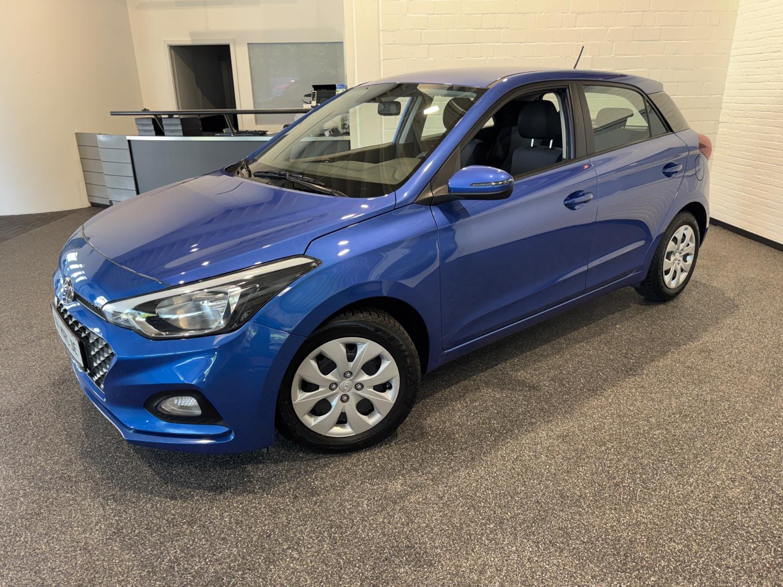 Hyundai i20 KLIMAANLAGE ZV FENSTERHEBER ISOFIX SERVO