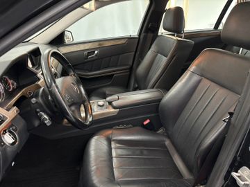 Mercedes E 350 - 11