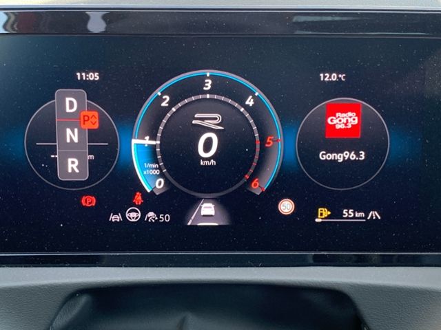 Fahrzeugabbildung Volkswagen Tiguan 2,0 TDI DSG 4MOTION R-LINE LEDER HUD PANO