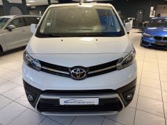 TOYOTA Proace (Verso) L2 Doppelkab. 6 Sitzer NAVI CAM