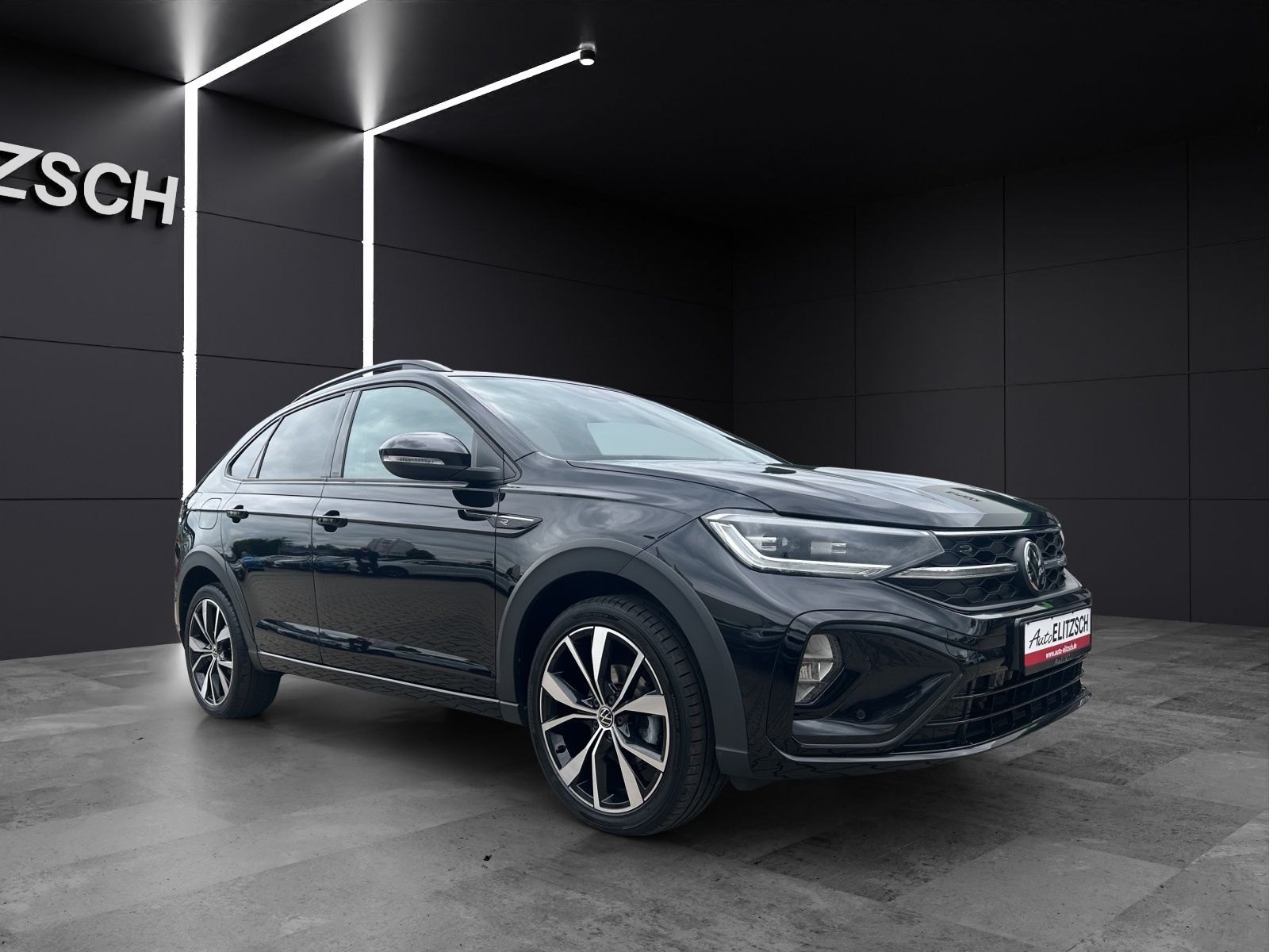 Fahrzeugabbildung Volkswagen Taigo R-Line 1.5 TSI DSG Matrix Navi ACC SHZ Bea