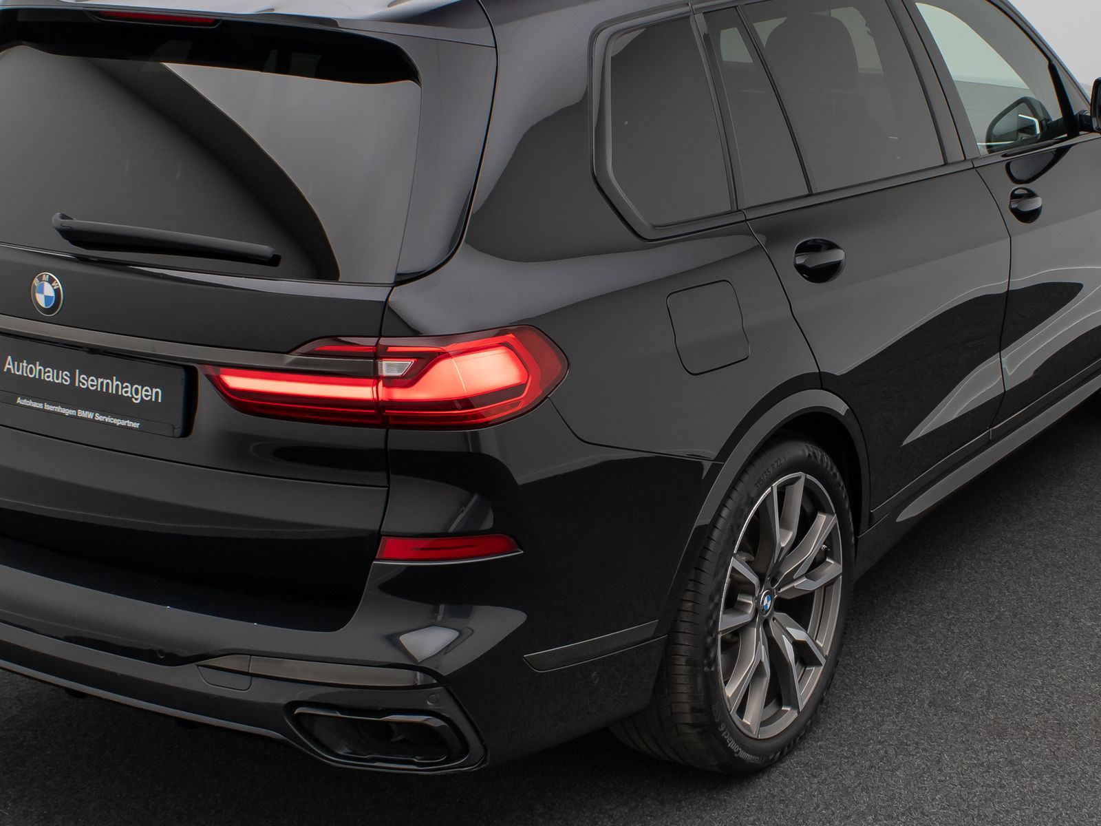 Fahrzeugabbildung BMW X7 M50i 360°HUD B&W Massage FondEnt 22Zoll Voll
