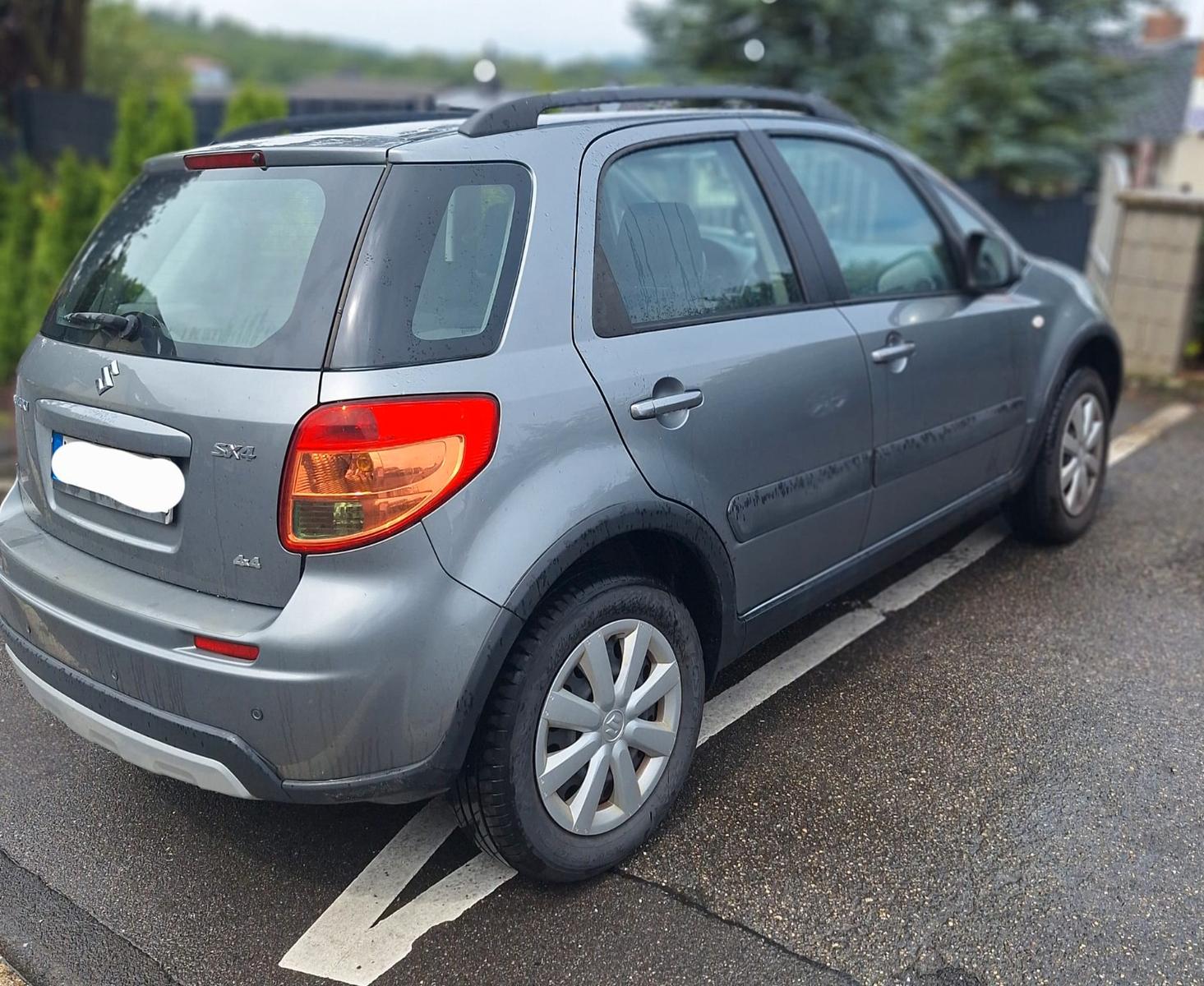 Suzuki (SX4) S-Cross Allrad Scheckheft 8f bereift