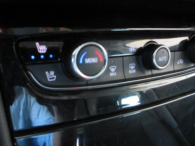 Fahrzeugabbildung Opel Grandland X ULTIMATE1.5D LED/LEDER/MASSAGE/4xSHZ