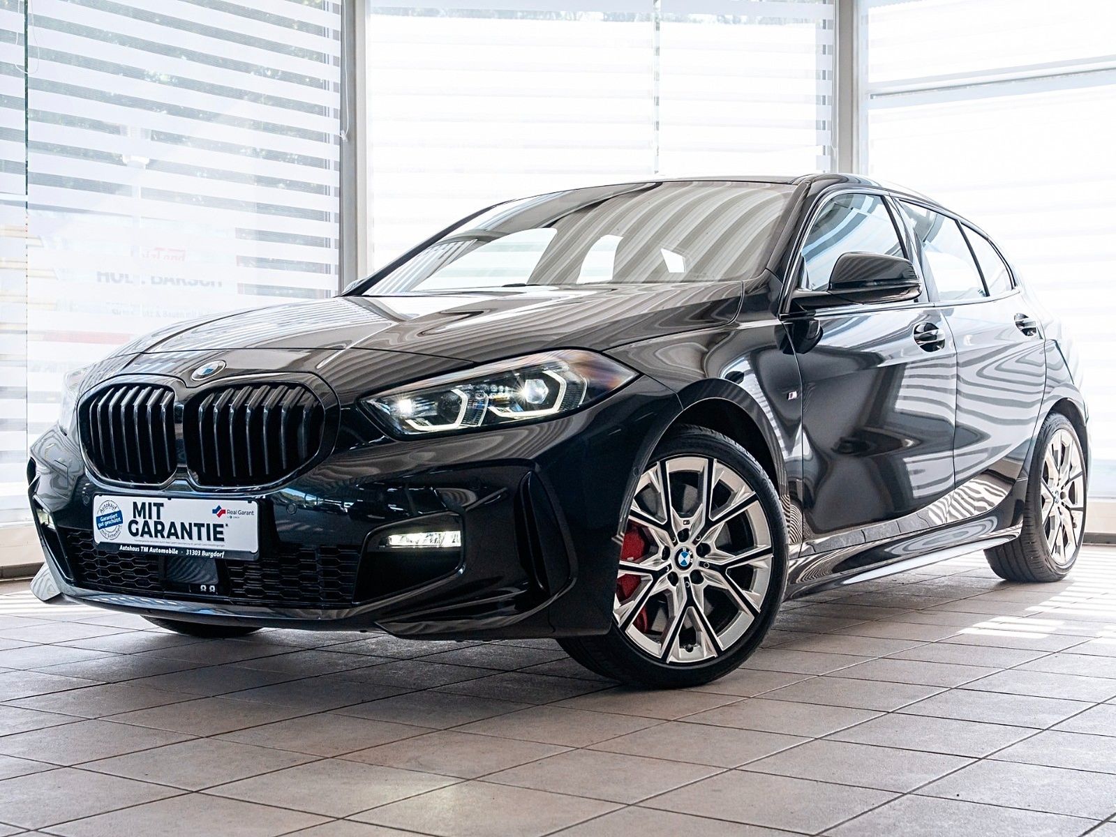 BMW 118i M Sport PRO ColorVision KAM 18'Zoll Spoiler
