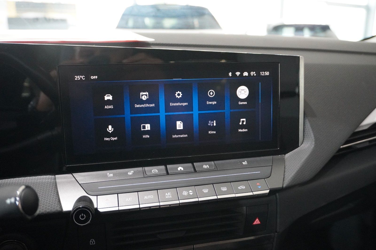Fahrzeugabbildung Opel Astra L Lim. 1.6 HYBRID ELEGANCE NAVI/LED/KAMERA