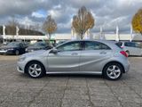 Mercedes-Benz A 180 Scheckheftgepflegt,Sportsitze,Sportpaket - Mercedes-Benz A 180 in Bremen