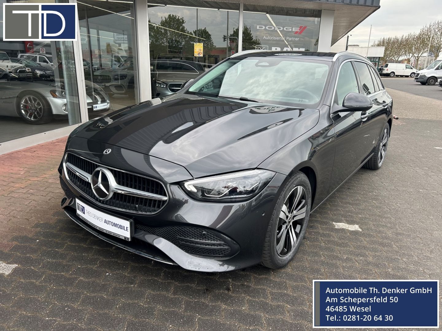 MERCEDES-BENZ C 180 T-Modell,LED ,Avantgarde,AHK,LED