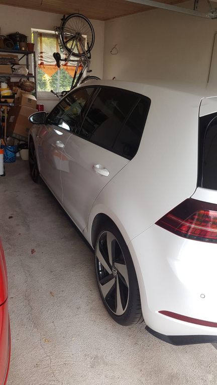 Image of Volkswagen Golf