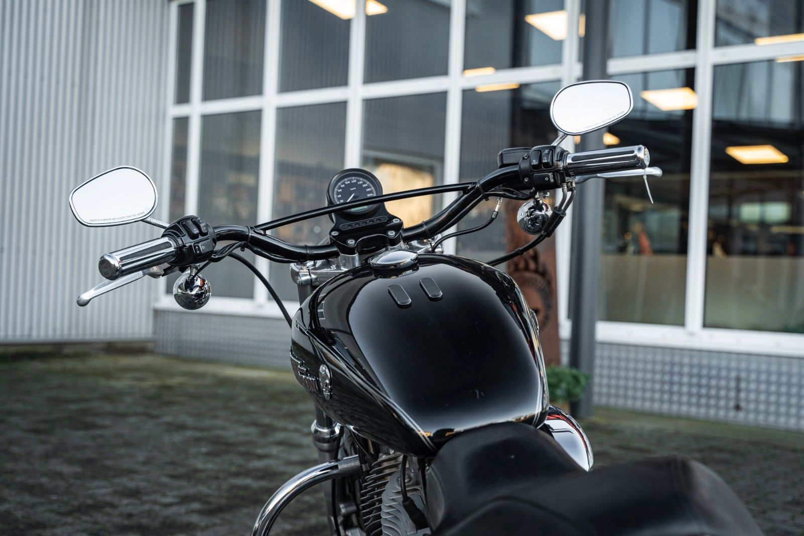 Fahrzeugabbildung Harley-Davidson XL883L SUPERLOW SPORTSTER