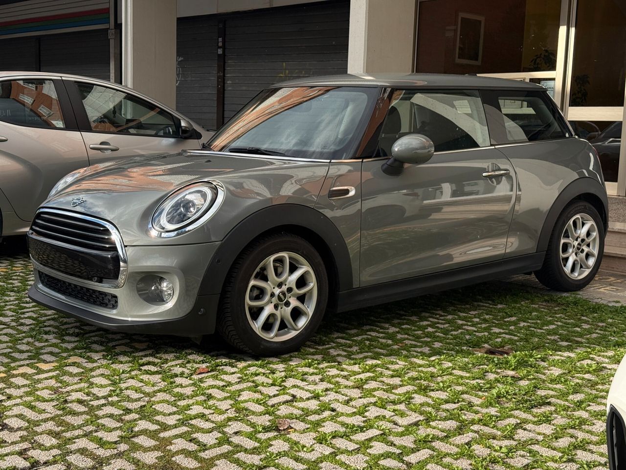 MINI Mini Cooper 1.5 Automatica Tagliandi Ufficiali P imagem 3