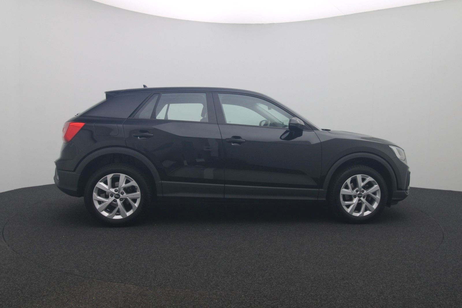 Fahrzeugabbildung Audi Q2 30 TFS Navi Kamera LED ACC