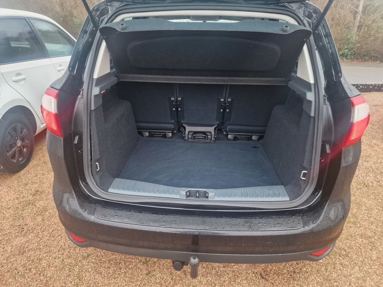 Fahrzeugabbildung Ford C-Max Trend, AHK,Sitzheizung,Frontscheibeheiz.